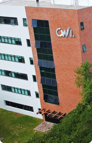 Foto do prédio da CWI em São Leopoldo (RS).