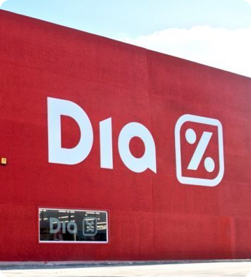 Facade of a DIA supermarket.